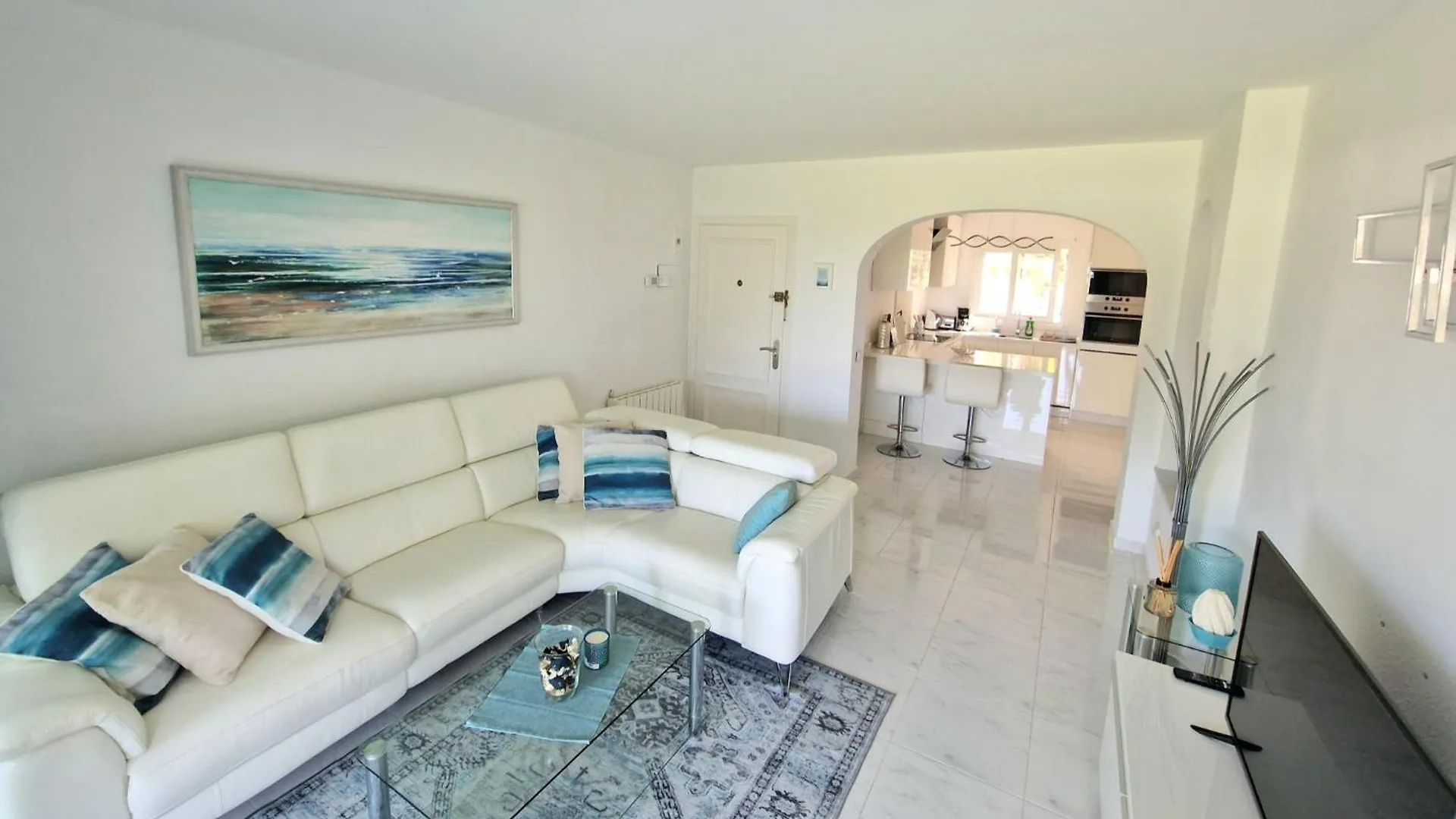 Elegant Apartment In Miraflores La Cala De Mijas